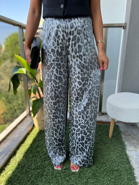 Beli Lastikli Saten Leopar Pantolon